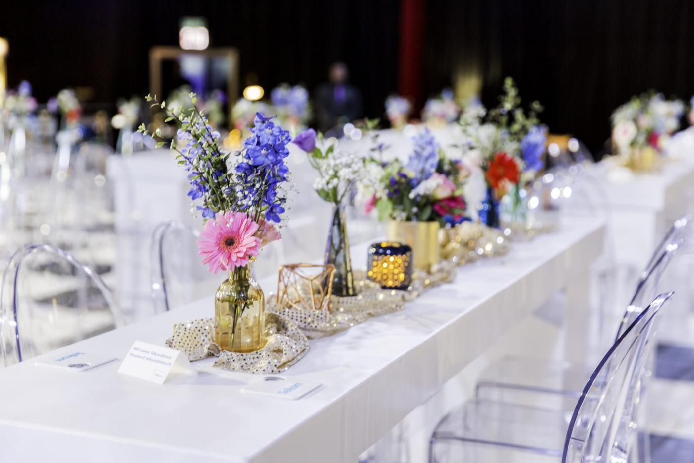 A picture of tables at an event.